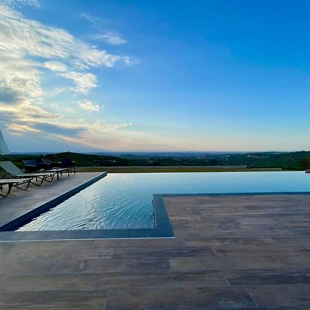 Villa Barbero Alba Langhe Mango Zewnętrze zdjęcie