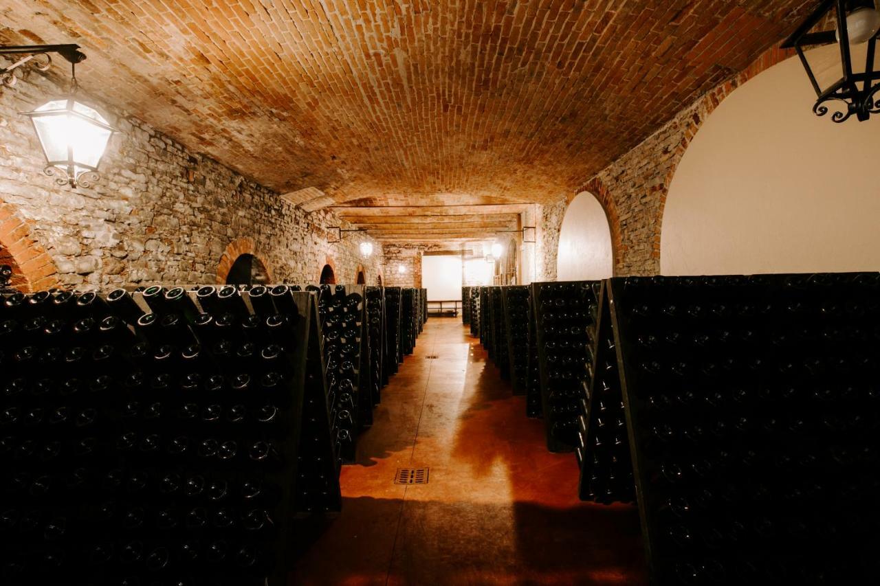 Villa Barbero Alba Langhe Mango Zewnętrze zdjęcie